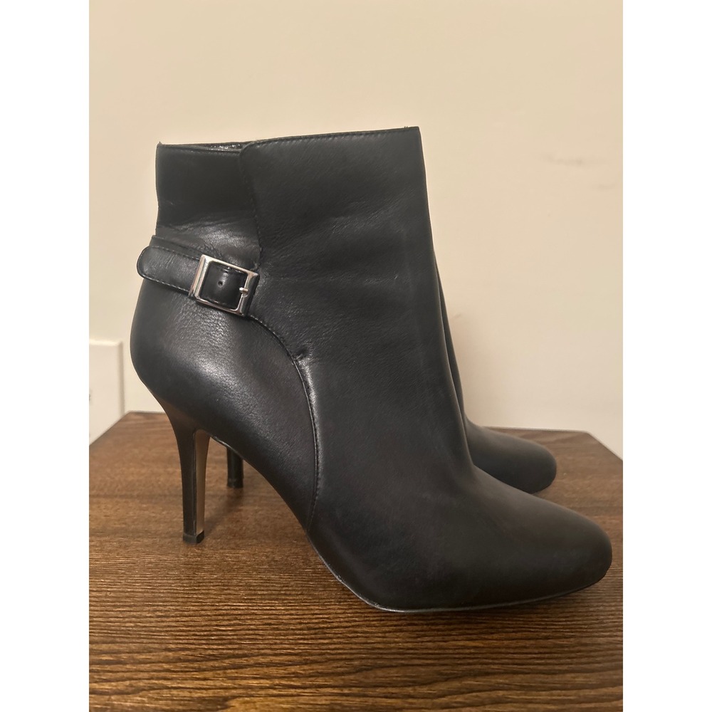 White House Black Market Vanessa Black Leather Buckle Ankle Boots Stiletto 9M
